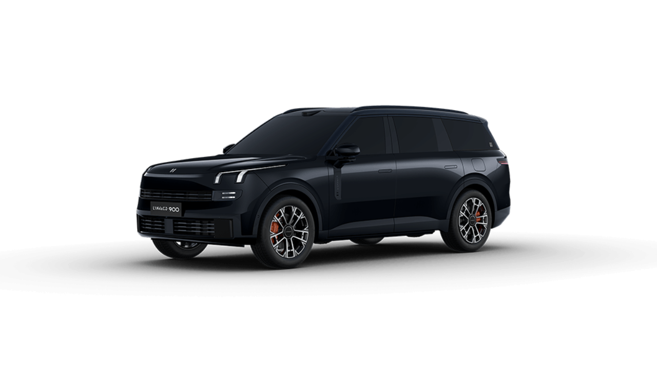Lynk & Co 900