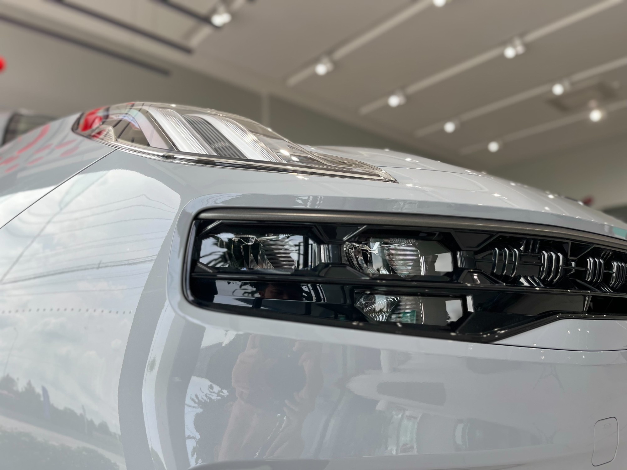 Lynk & Co 06 Long An